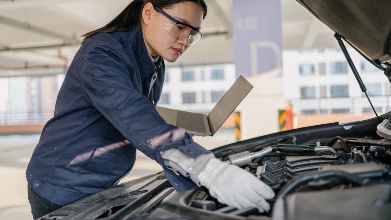 Auto mit Motorschaden verkaufen Ankauf in Köln Bonn und ganz NRW
