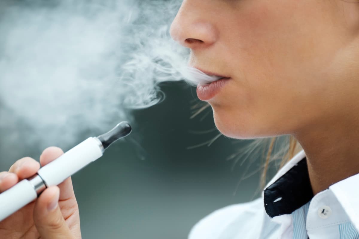 Al Fakher Vape 8000 im Test: Warum er so beliebt ist!