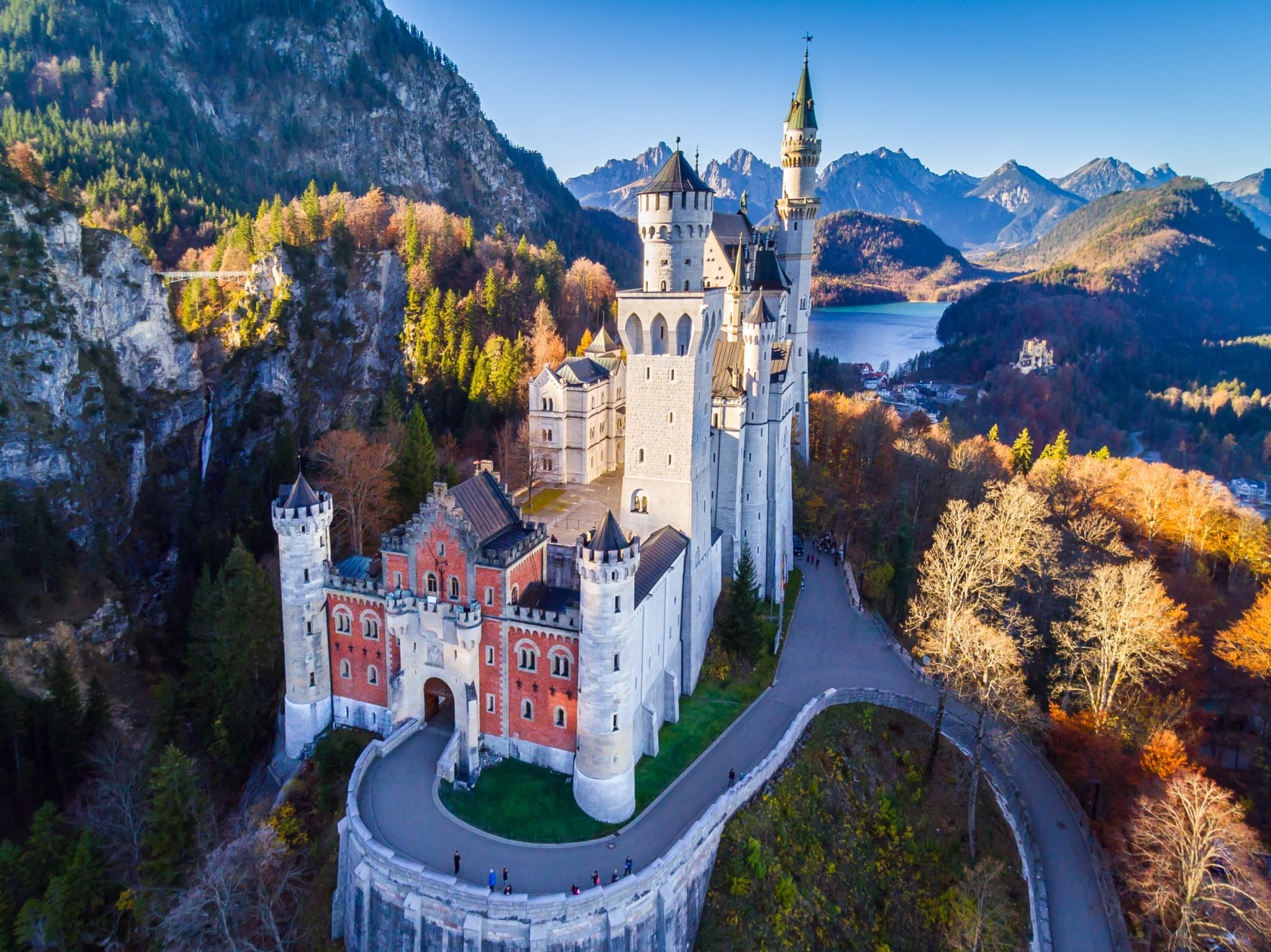 Schloss Neuschwanstein Tickets buchen: Preise, Verfügbarkeit und Tipps für deinen Besuch im Märchenschloss