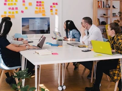 Wie Webdesign und Online Marketing und Werbeagentur von Better Be Digital Deinem Unternehmen hilft, sich zu steigern