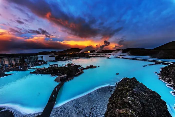 Die Blaue Lagune in Island besuchen: Einzigartiges Wellness-Erlebnis genießen