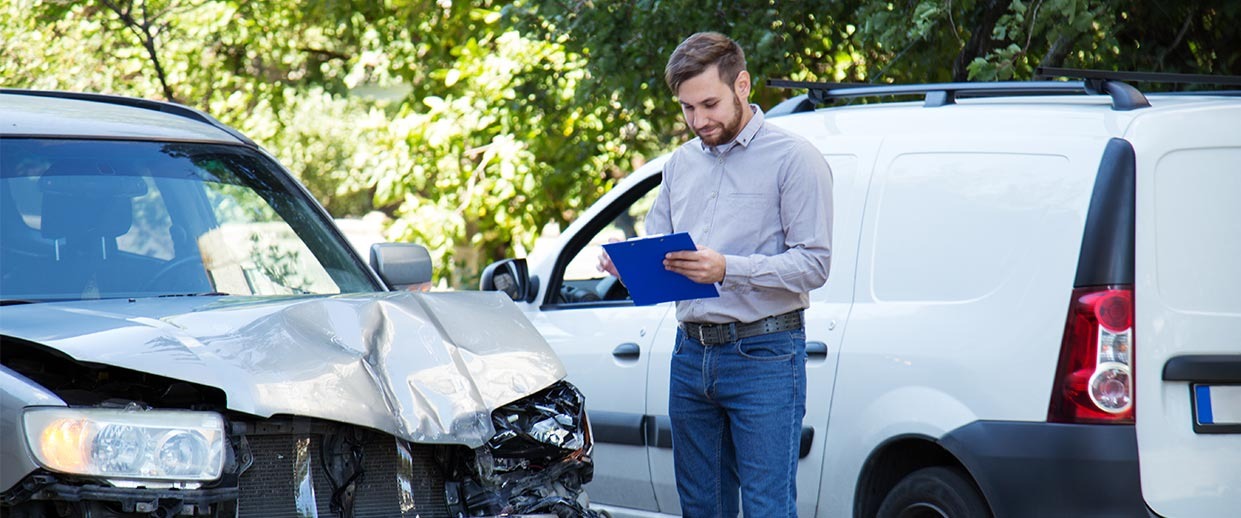 Motorschaden Ankauf NRW – Kostenlose Abholung & faire Bewertung vor Ort
